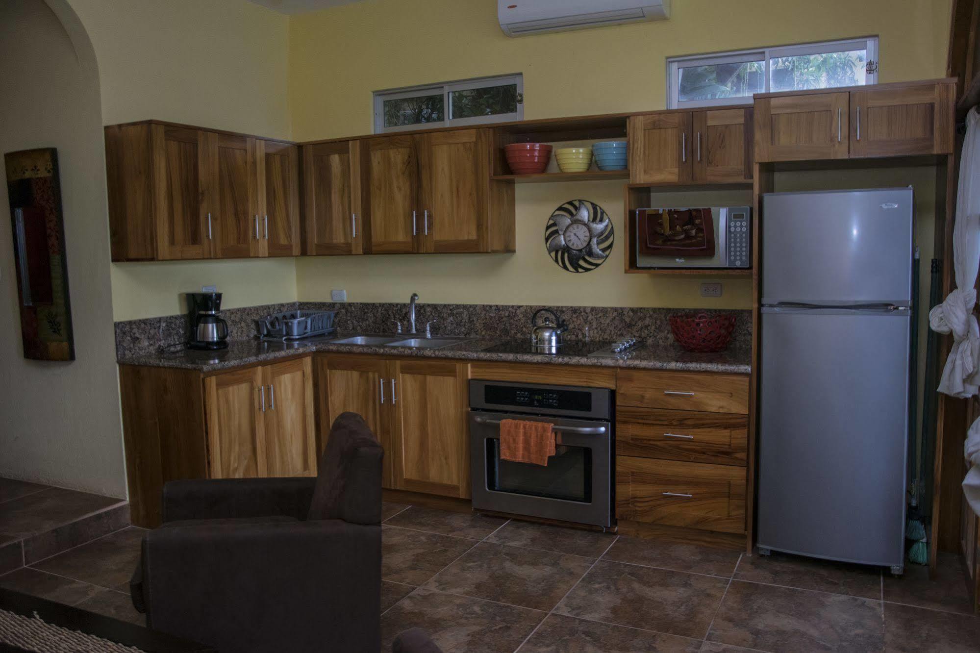 מנואל אנטוניו Condominio Villas El Parque מראה חיצוני תמונה